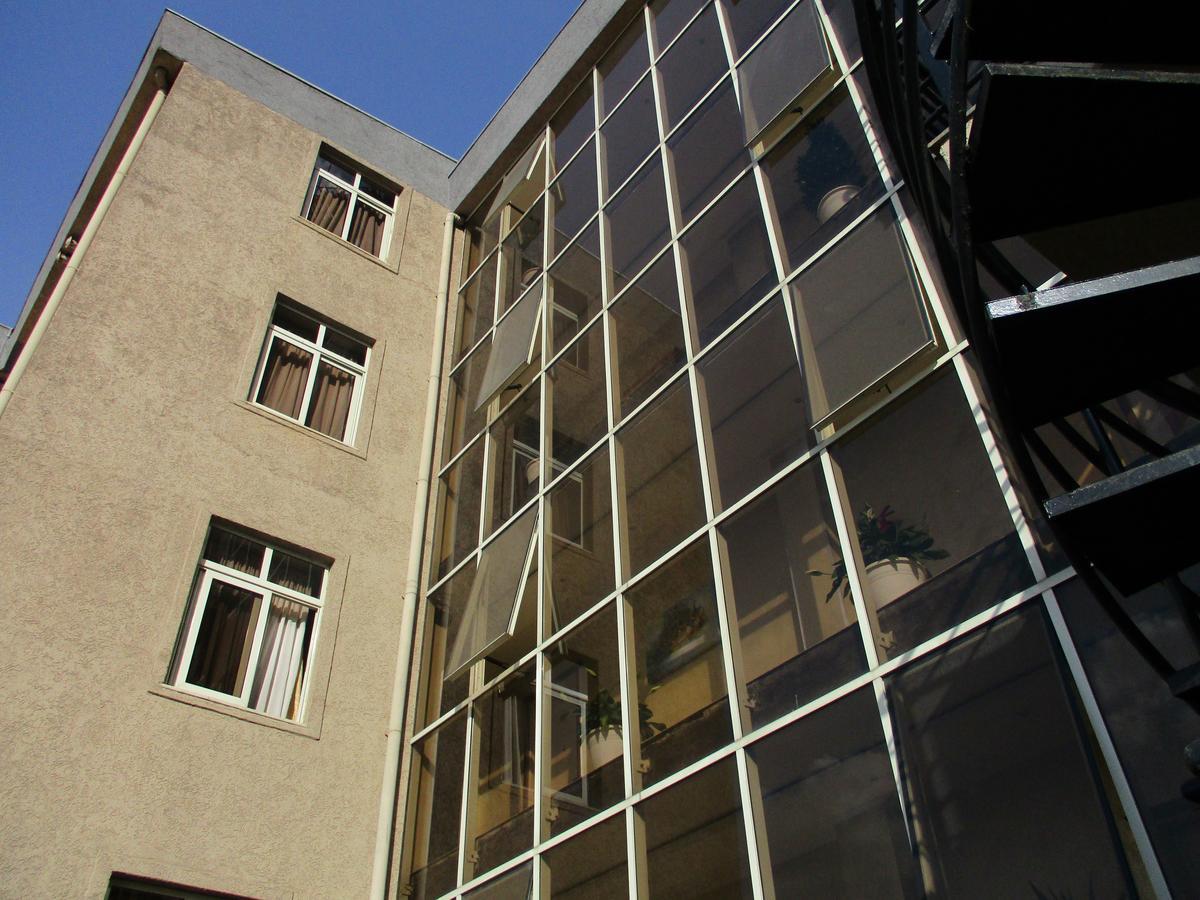 Stay Easy Hotel Addis Ababa Bagian luar foto